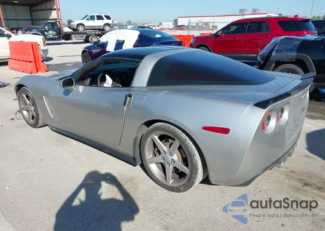 2006 Chevrolet Corvette из США, поврежденный, VIN 1G1YY26U265132005
